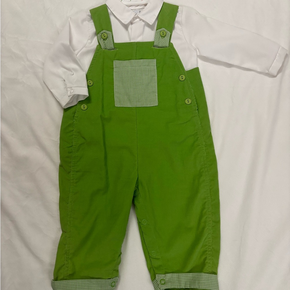 NEVER WORN Bright Green Corduroy Monogram-able Boys Overalls with Undershirt